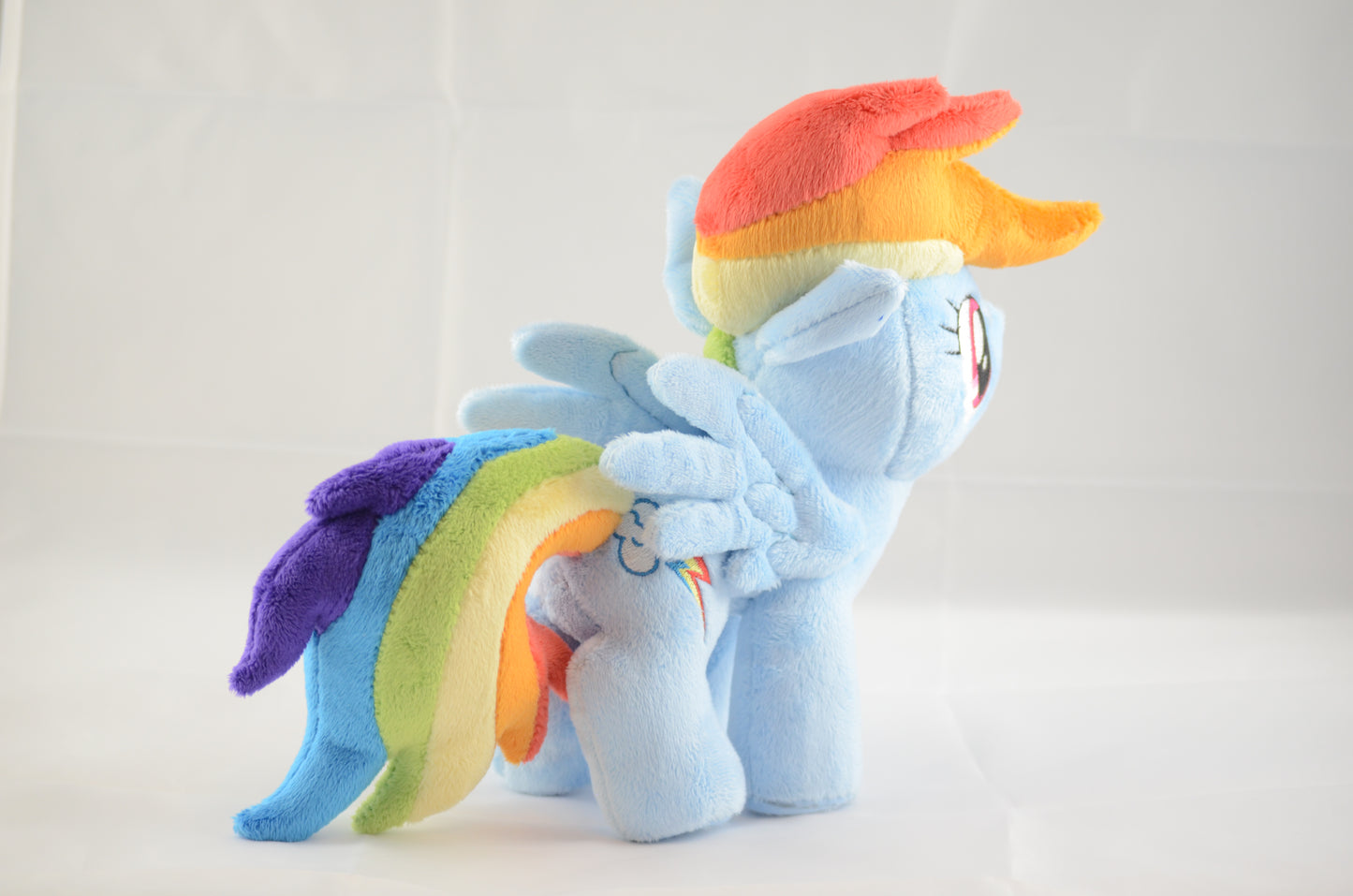 MLP Rainbow Dash Plushie - 8" Mare